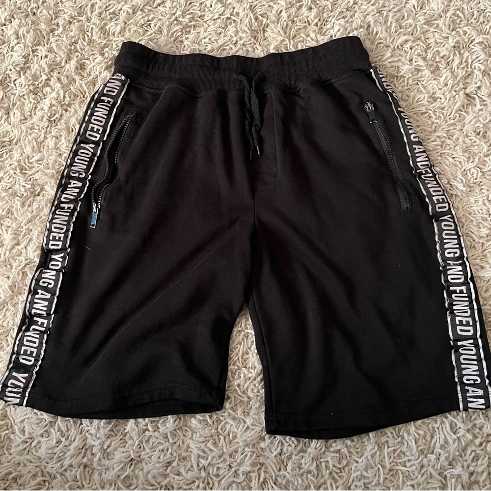 Carbon Black Athletic Shorts Young And Funded drawing elastic waist Size L